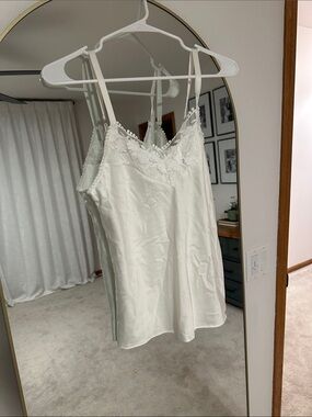 White Lace-Trim Satin pajamas